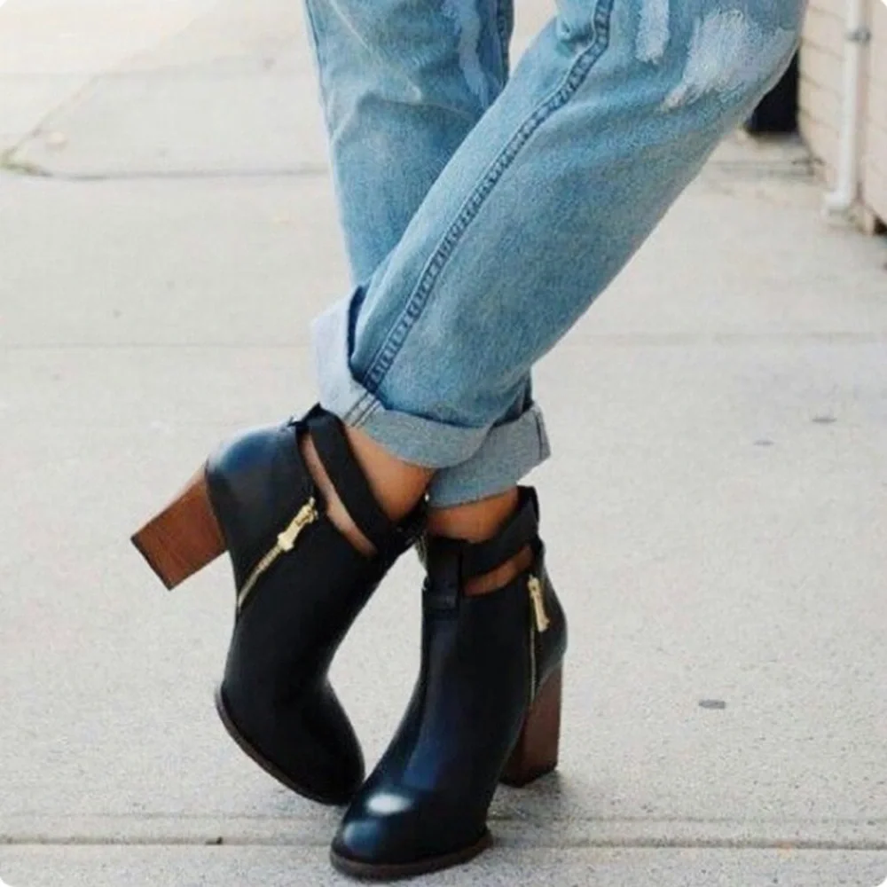 NEW!! Report Signature Black Marlah Booties